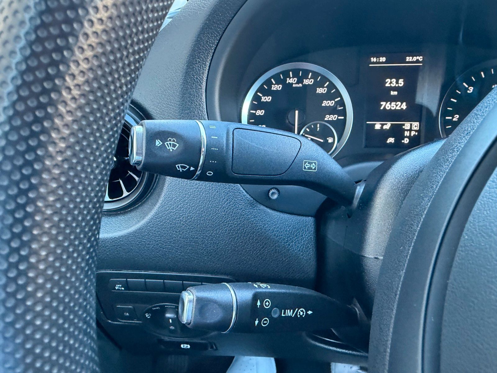 Fahrzeugabbildung Mercedes-Benz Vito 116 CDI 9G Extral Klima Kamera