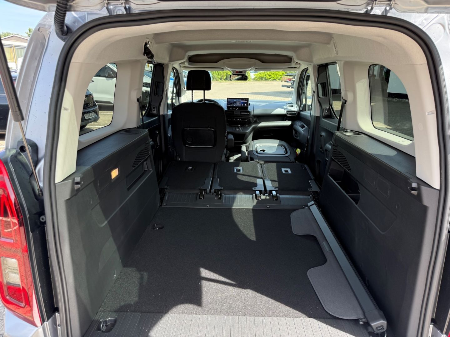 Fahrzeugabbildung Opel Combo Life 1.5 GS XL