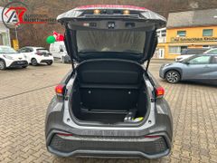 TOYOTA C-HR 1.8 Hybrid Team Deutschland