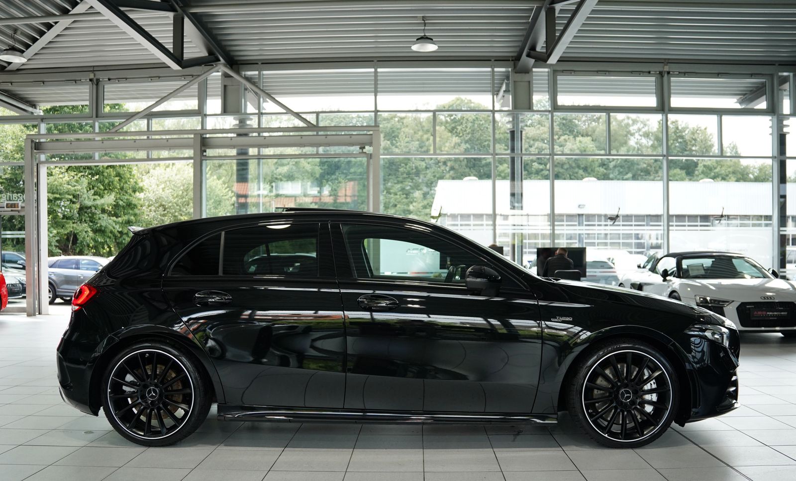 Mercedes Benz A 35 Amg