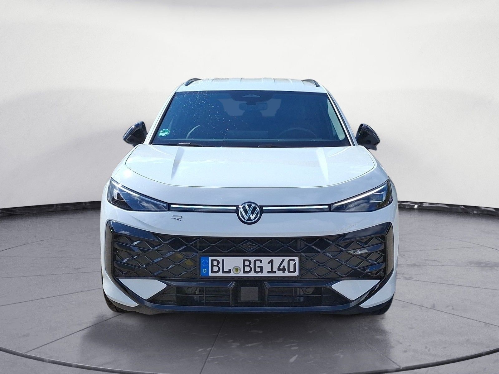 Volkswagen T-Roc R-Line 1.5 l eTSI OPF  7-Gang-Doppelkupplu imagem 2
