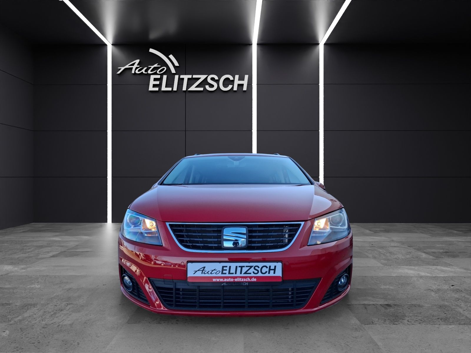 Fahrzeugabbildung SEAT Alhambra TSI Style DSG Bi-Xenon Navi PANO RFK GR