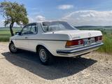 Mercedes-Benz 280 CE - Mercedes-Benz 280 aus 1979: 280ce
