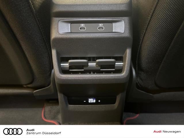 Audi Q3 Sportback S-Line Red Pano AHK Keyless TechPlu