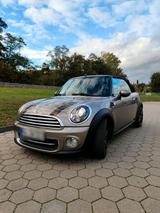 MINI Mini Cooper - MINI MINI aus 2011: Cabrio