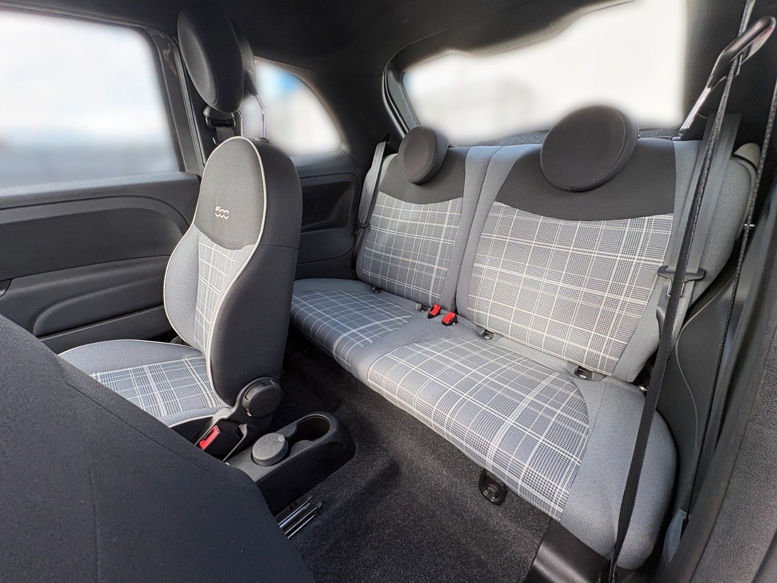 Fahrzeugabbildung Fiat 500 Lounge