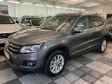 Volkswagen Tiguan 2,0 TDI DSG 4Mot.Sport&Style BMT,AHK.1Hd. - Volkswagen Tiguan aus 2012 mit Diesel-Antrieb
