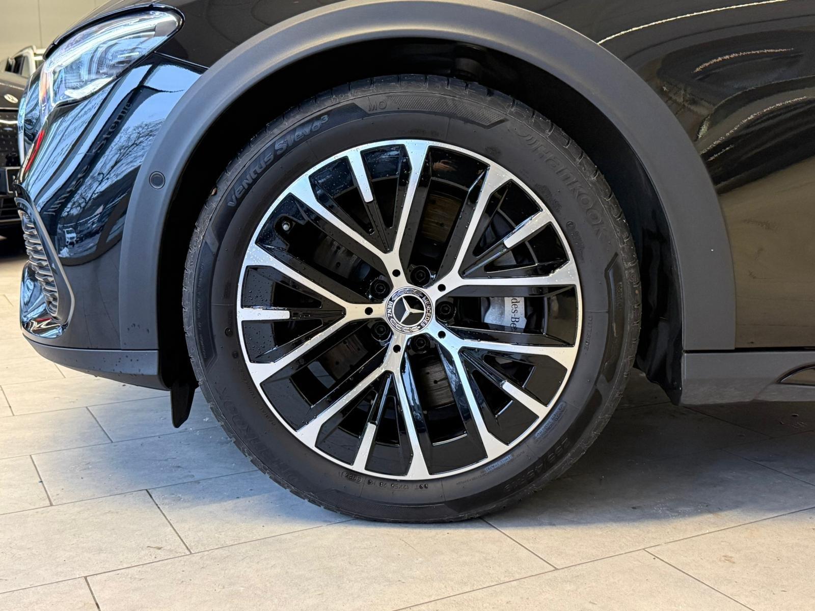 Mercedes-Benz E 300de 4M T All-Terrain AIRMATIC+DISTR+AHK+360°