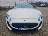 Maserati Granturismo MC Stradale105 Dezibel Fahrzeugbrief - Maserati Granturismo: Mc