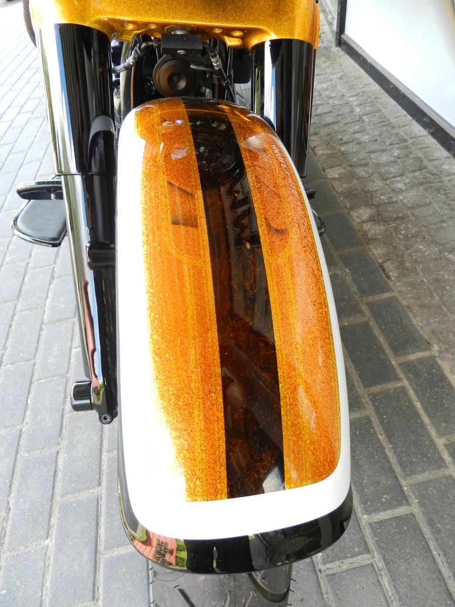 Fahrzeugabbildung Harley-Davidson Softail Slim Chicano Style