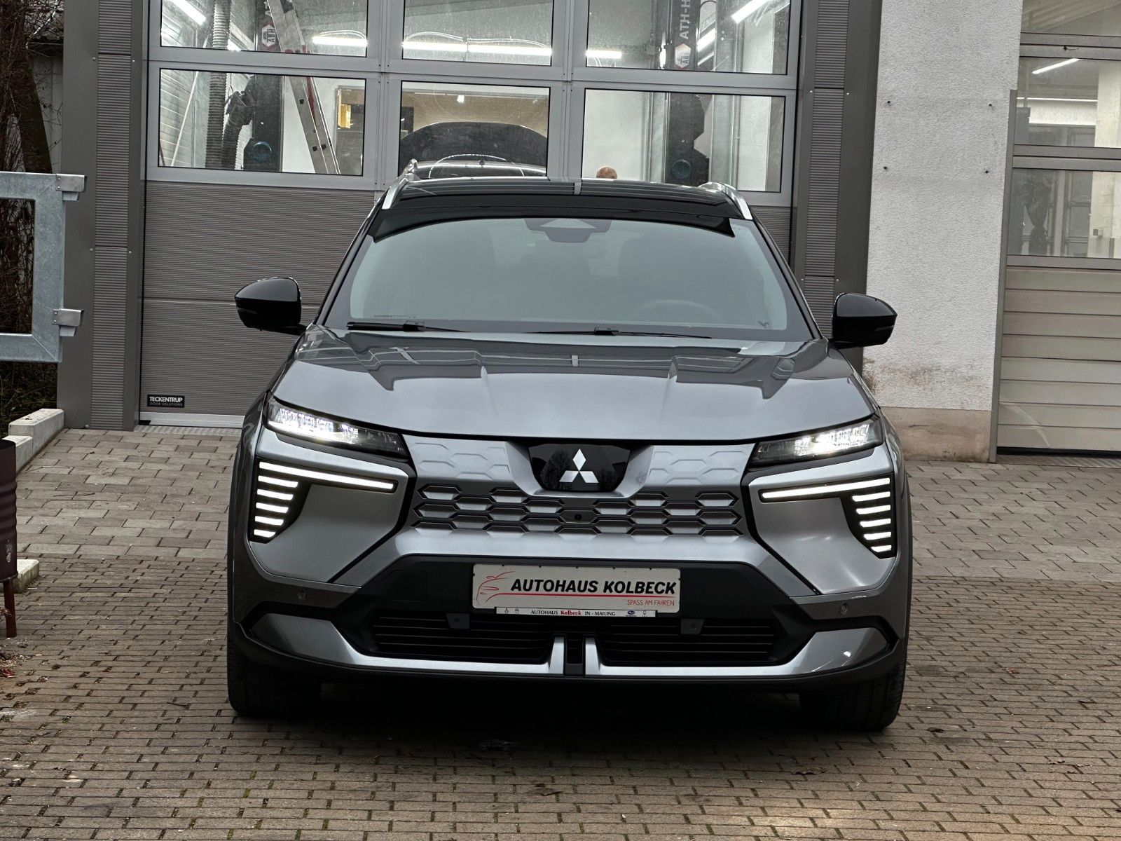 Mitsubishi Eclipse Cross 160 kW Diamant Top + Luxury Paket imagem 2