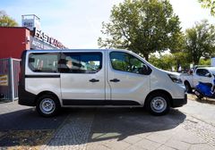 Fahrzeugabbildung Renault Trafic/NV300 8-Sitzer Aut. Kamera Klima Navi LED