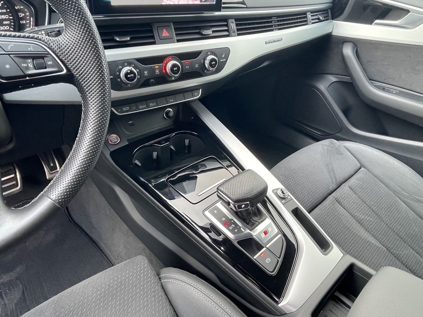 Audi S4 - Bild 16