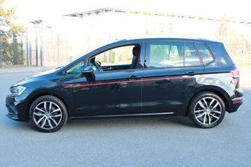 Volkswagen Golf - 6