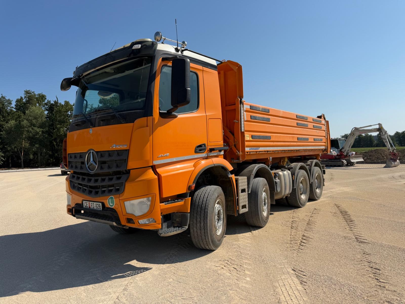 Mercedes-Benz AROCS 4145 RETARDER MEILLER BORDMATIC