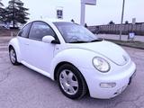 Volkswagen New Beetle 1.9 TDI Ok neopatentati - weiße Volkswagen New Beetle