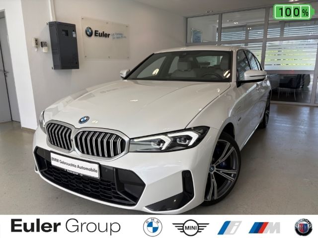 BMW 330 e M-Sport Kamera 360 Kamera Digitales Cockpi