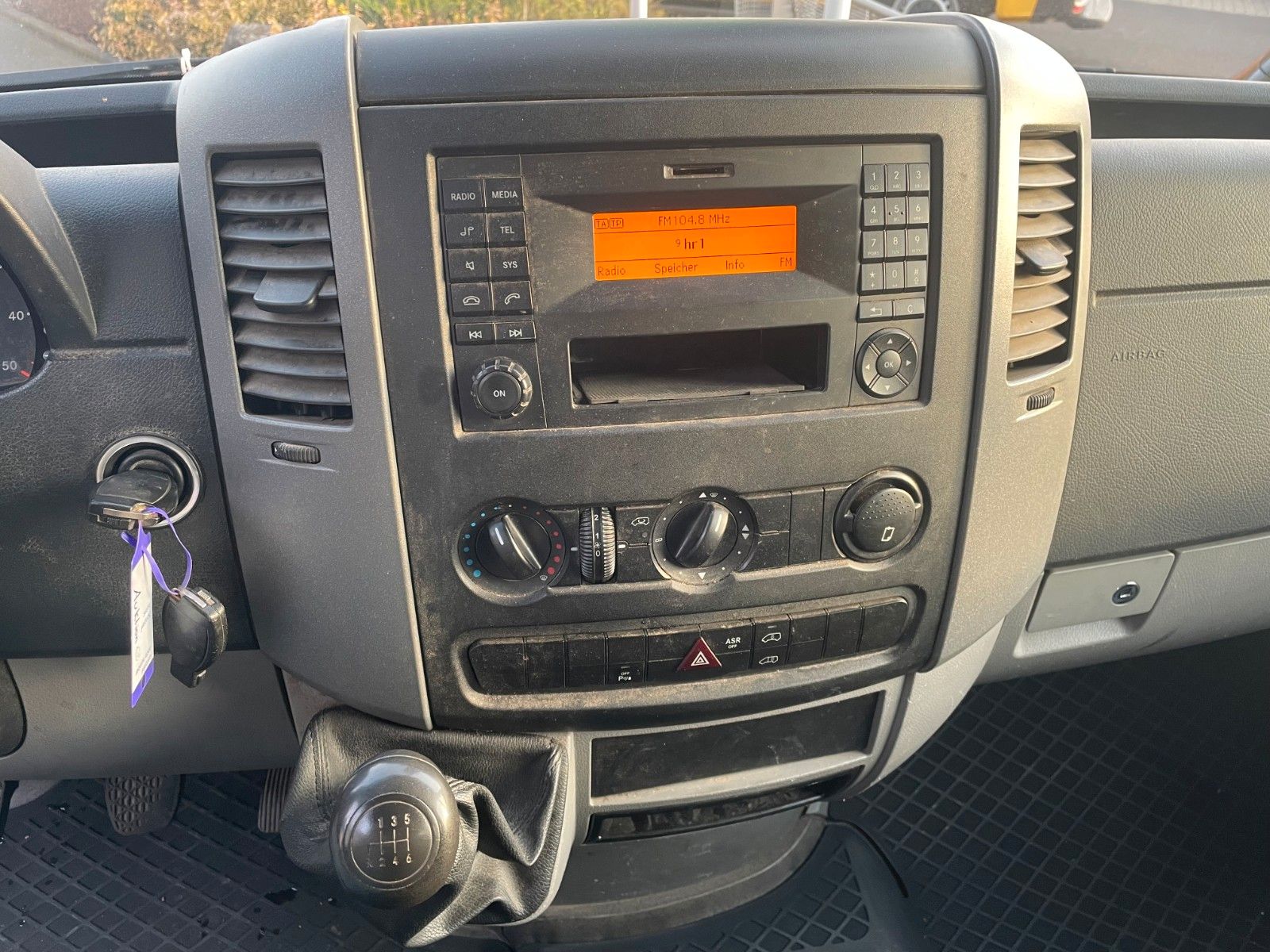 Fahrzeugabbildung Mercedes-Benz Sprinter 316 CDI Maxi Superhochdach AHK