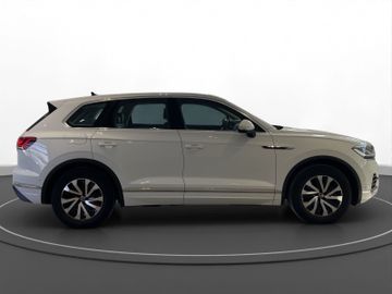 Volkswagen Touareg - 5