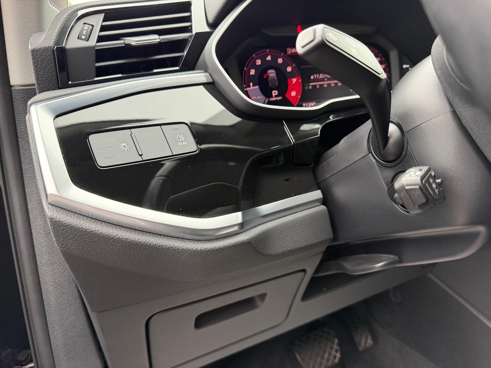 Audi Q3 Sportback 45 TFSI quattro S-Line Navi Leder