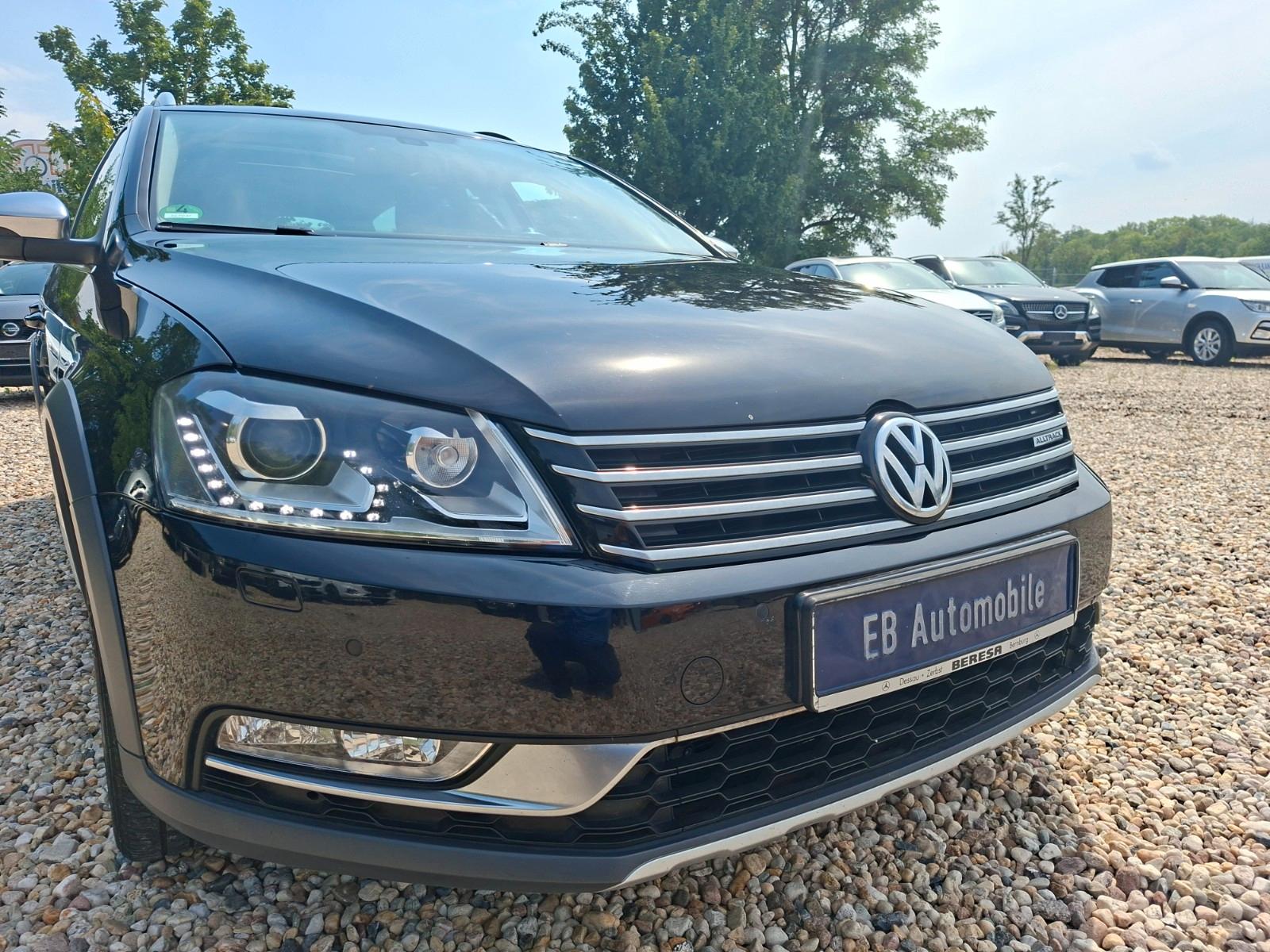 Volkswagen Passat Alltrack 2013 — photo 40