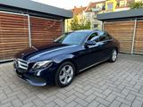 Mercedes-Benz E 220 d AVANTGARDE MASSAGE PANO AHK GARANTIE - Mercedes-Benz E 220 Gebrauchtwagen in Mülheim (Ruhr)
