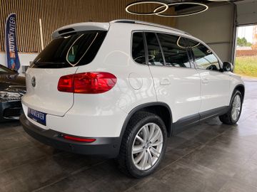Volkswagen Tiguan Life BM 4Motion *NAVI*KLIMA*PANO*TEMPOMAT