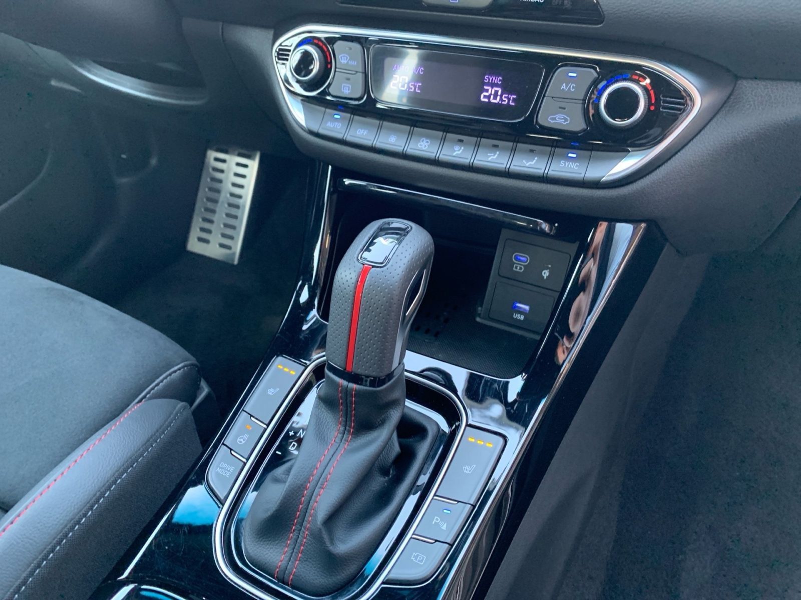 Fahrzeugabbildung Hyundai i30 Kombi 1.5 T-GDI 7-DCT N Line Mild-Hybrid