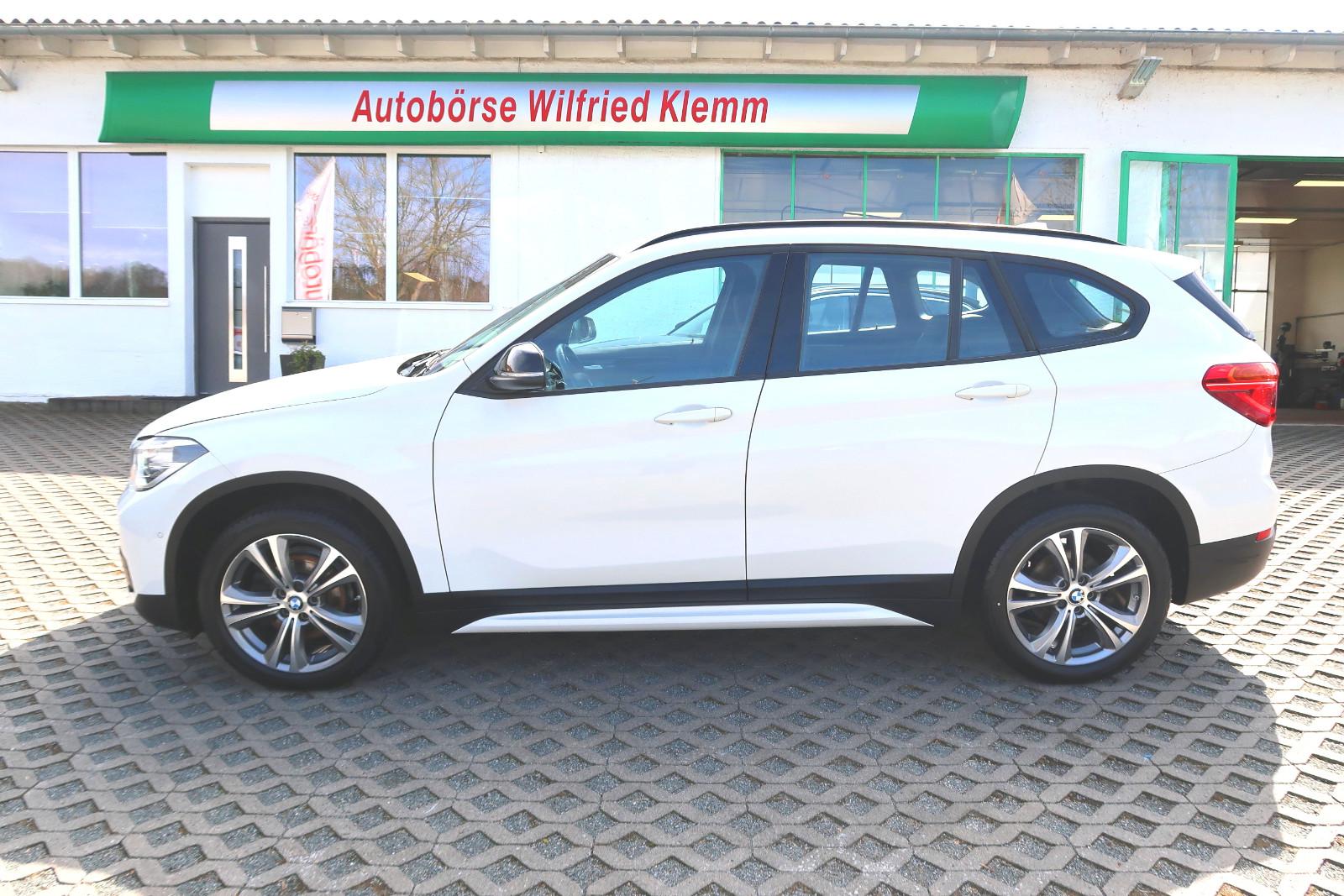 BMW X1sDr18i"SportLine"18"LED"Navi"AHK"Sitzh"2PDC1Hd