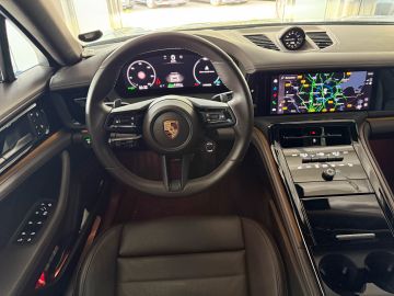 Porsche Panamera - 10