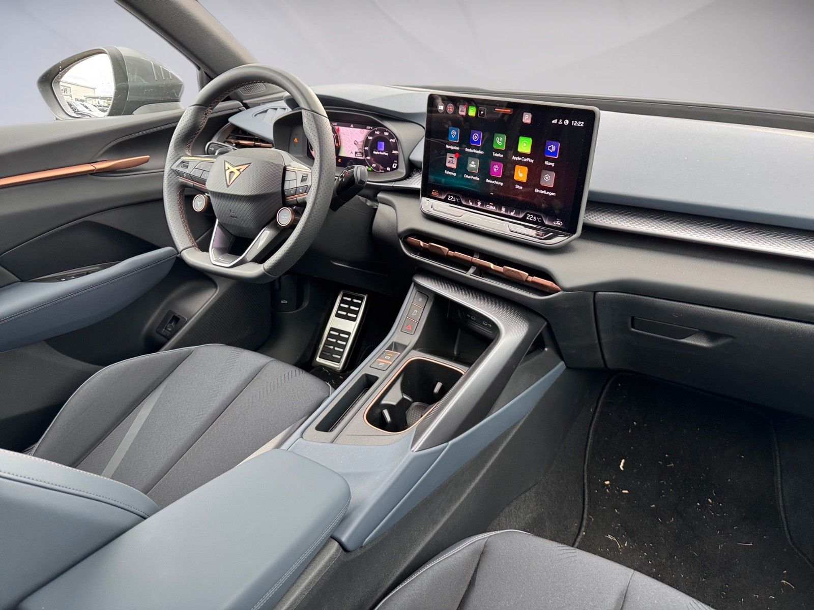 Fahrzeugabbildung CUPRA Terramar 1.5 eTSI 110 kW