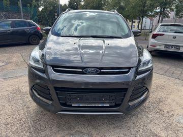 Ford Kuga - 9