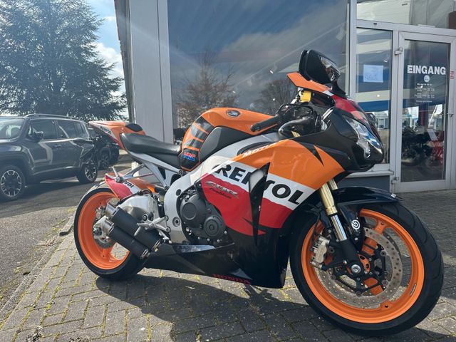 Honda CBR 1000 RR  Repsol    -- 13600 km + Zubehör