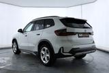 BMW X1 sDrive18i xLine PANO|ad.LED|SHZG|PDC+RFK|AHK - BMW X1 mit Benzin-Antrieb