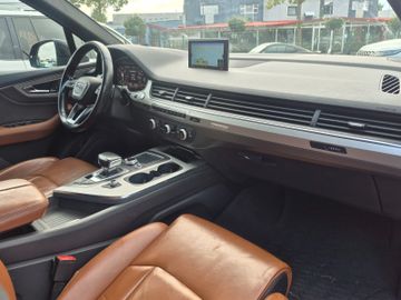 Audi Q7 - 4