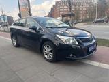 Toyota Avensis Kombi Edition Automatik Navi  TÜV - Toyota Avensis Gebrauchtwagen in Hamburg