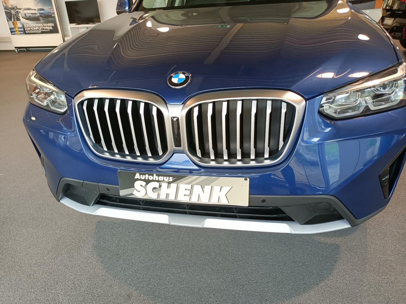BMW X3 xDrive20d/ HUD/ AHK/ LED