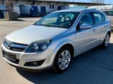 Opel Astra H Lim. Innovation "110 Jahre"Klima*SHZ*AHK - Opel Astra aus 2009: J