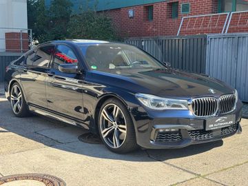 BMW 750 - 2