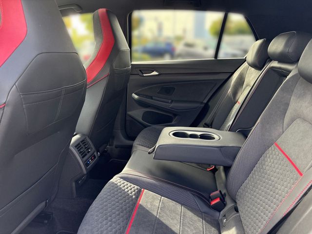 Golf VIII GTI Clubsport 2.0 TSI BLACKSTYLE PANO+