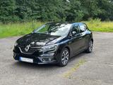 Renault Megane ENERGY TCe 130 Bose Edition Bose Edition - Renault Megane von privat