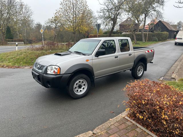 Nissan Navara NP300 Allrad 4x4 TOP Zustand 1.Hand Klima