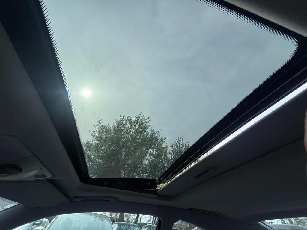 Mercedes-Benz CLK 320