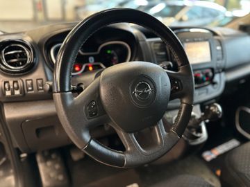 Opel Vivaro*TÜV 0828*9-SITZER*STHZ*TEMPO*AHK*PDC*