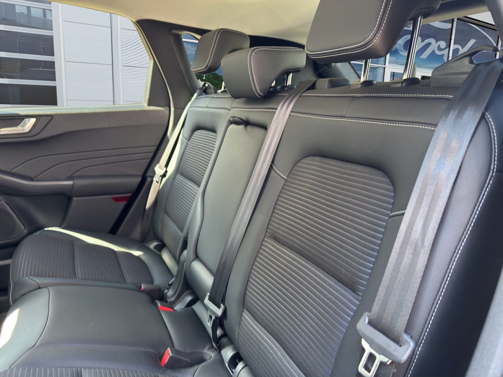 Fahrzeugabbildung Ford Kuga 2.5 PHEV Plug-In Hybrid Titanium X