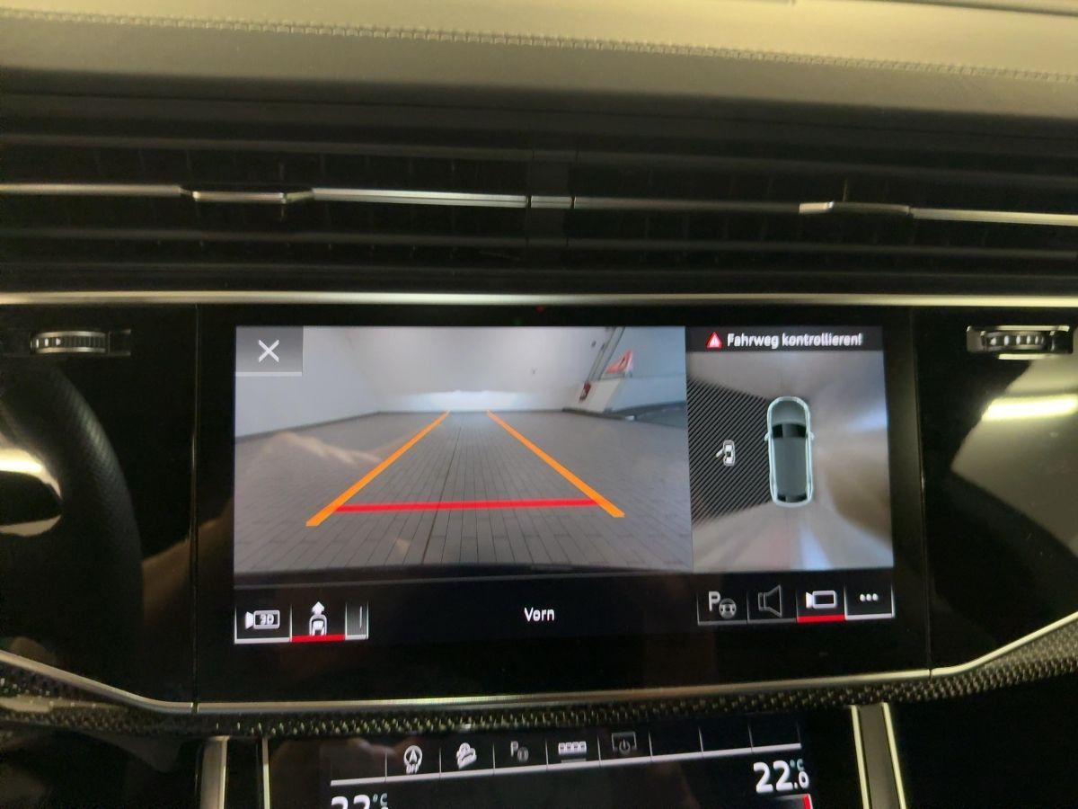 Audi SQ8 - Bild 21