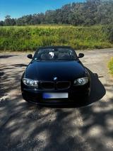 BMW 1er e88 118d Cabrio in Schwarz - BMW 118 mit Diesel-Antrieb: 118i