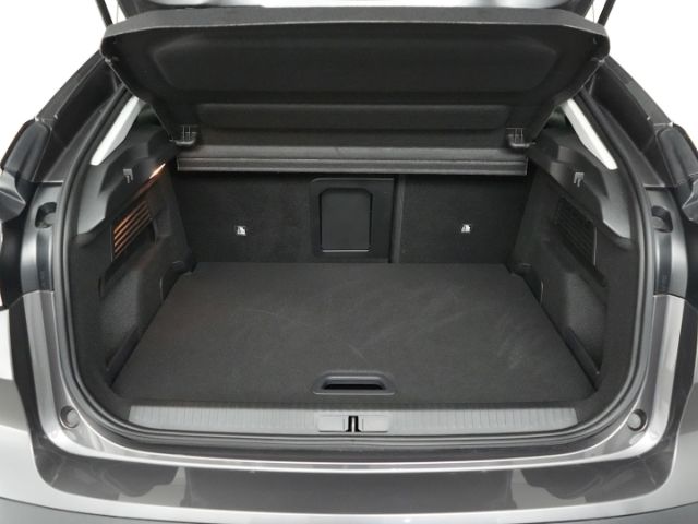 C4 LIM. MAX+RÜCKFAHRKAMERA+NAVI+LED-SCHEINWERFER