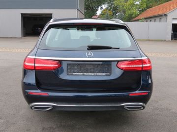 Mercedes E 350 - 5