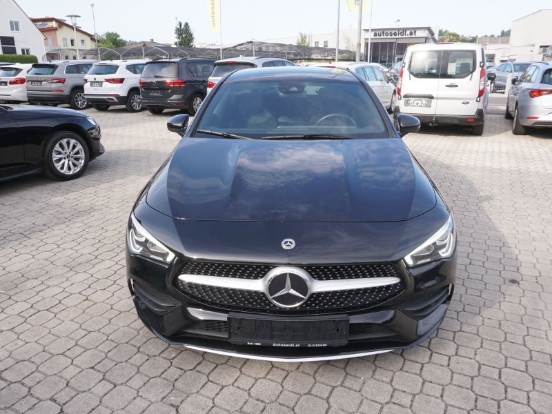 Mercedes-Benz CLA 200 d Shooting Brake Aut. *AMG-SPORTPAKET* imagem 2